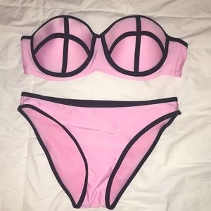 Light pink strapless bikini